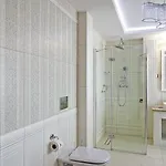 M Hotel 3*