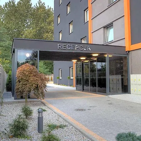 Hotell M 3*